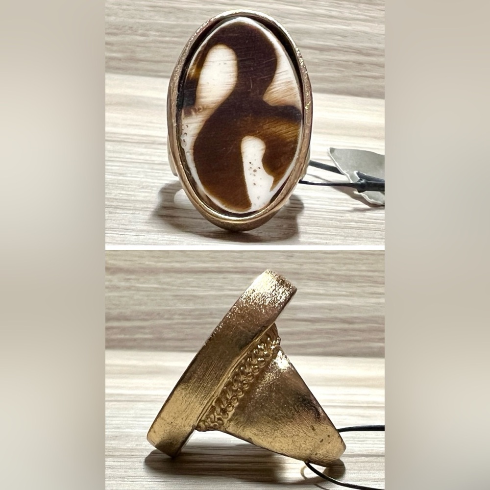 NWT Chico's Eman Gold Tone Fashion Ring, Size 7